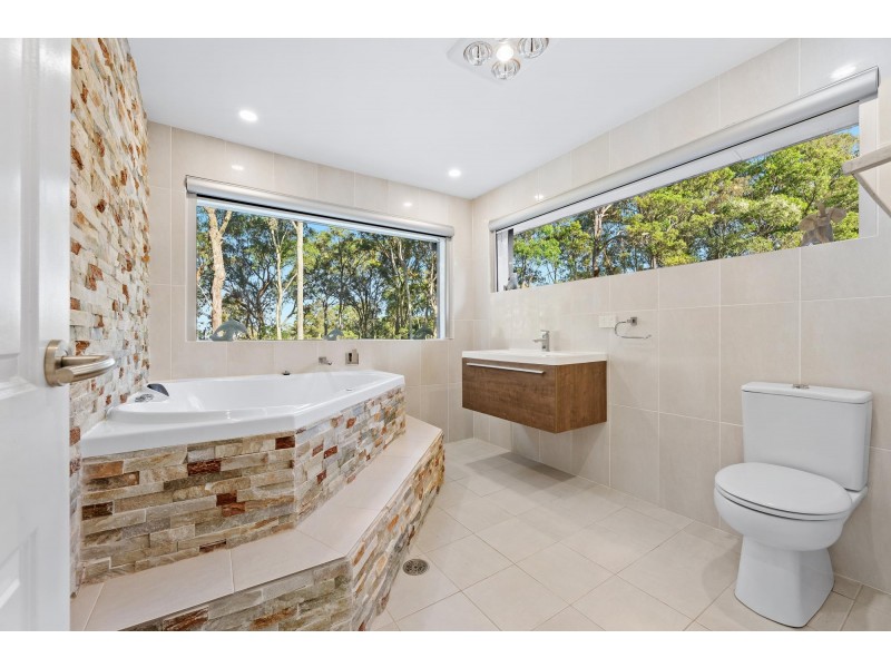 26 Maculata Circuit, Dalmeny NSW 2546