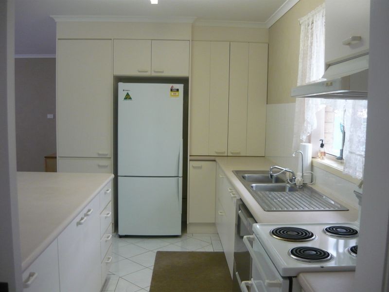 9/11 Payne Street, Narooma NSW 2546