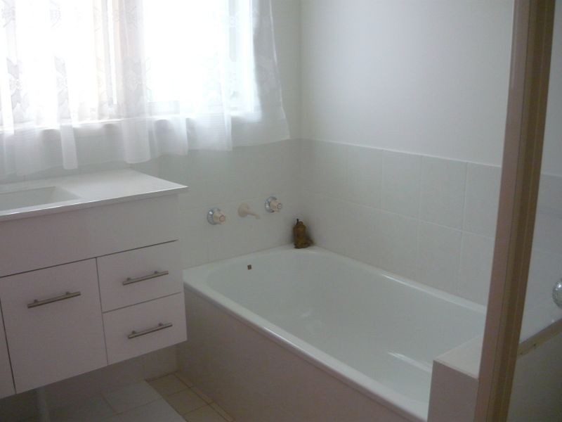 9/11 Payne Street, Narooma NSW 2546