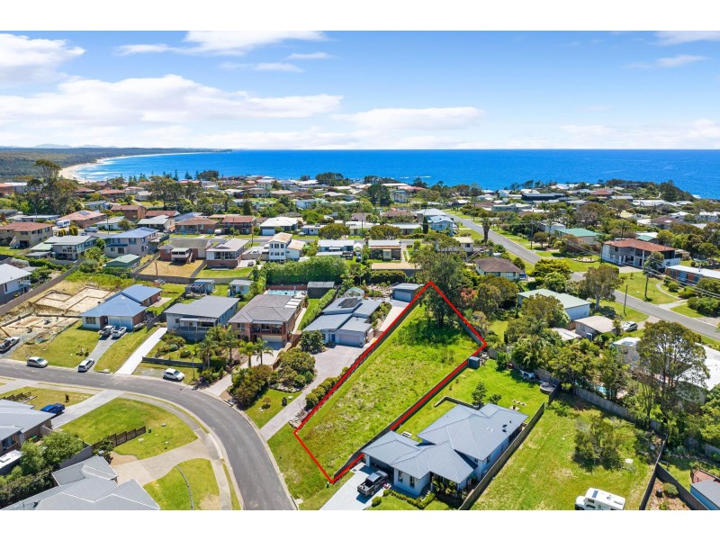 11 Yabbarra Drive, Dalmeny NSW 2546