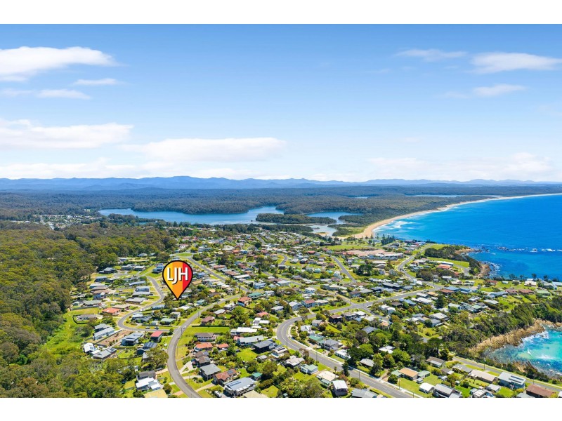 11 Yabbarra Drive, Dalmeny NSW 2546