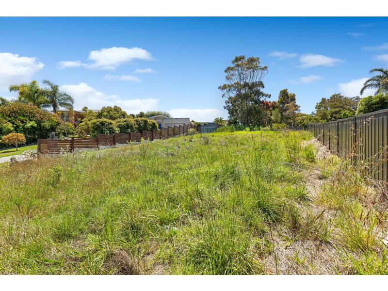 11 Yabbarra Drive, Dalmeny NSW 2546
