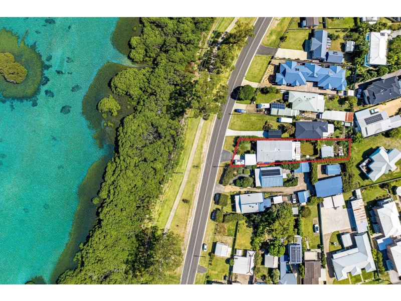 9 Riverside Drive, Narooma NSW 2546