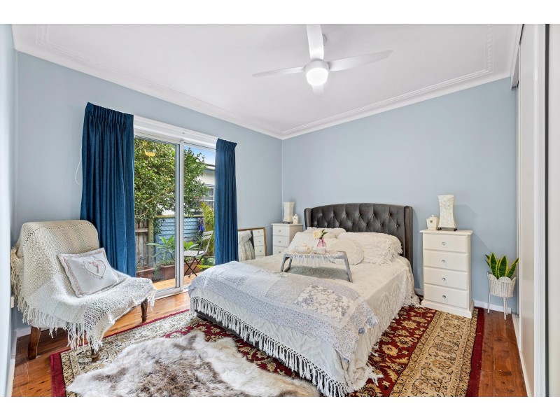 9 Riverside Drive, Narooma NSW 2546