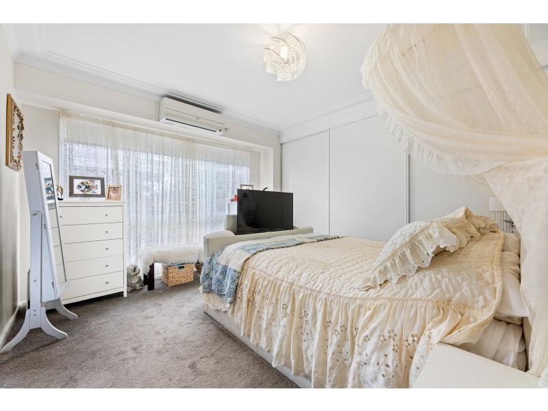 9 Riverside Drive, Narooma NSW 2546