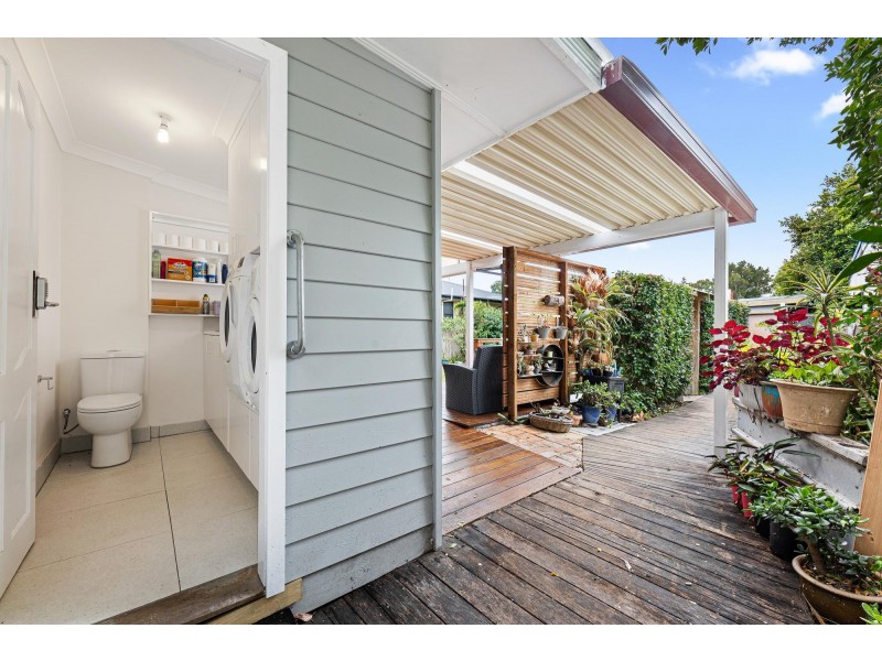 9 Riverside Drive, Narooma NSW 2546