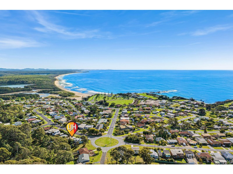33 Mummaga Way, Dalmeny NSW 2546