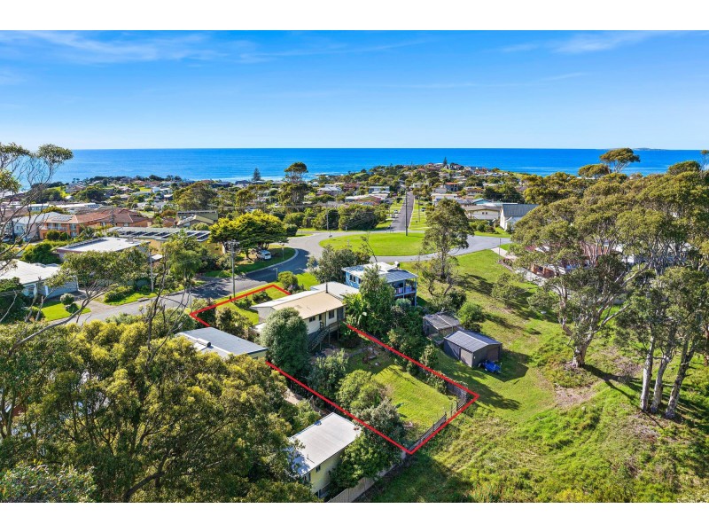 33 Mummaga Way, Dalmeny NSW 2546