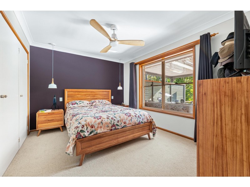 11 Eucalyptus Drive, Dalmeny NSW 2546
