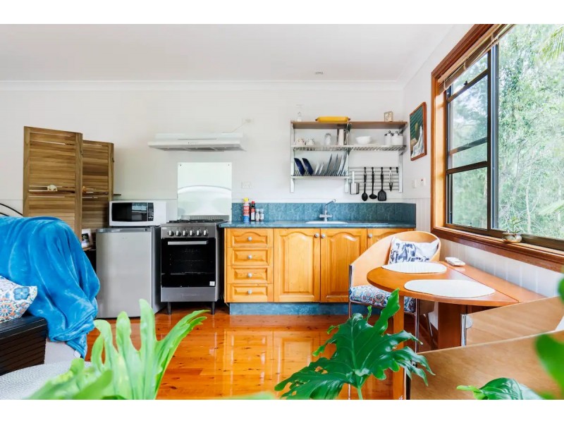 11 Eucalyptus Drive, Dalmeny NSW 2546