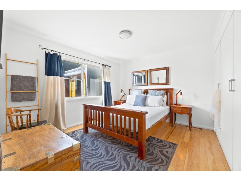 162 Princes Highway, Narooma NSW 2546