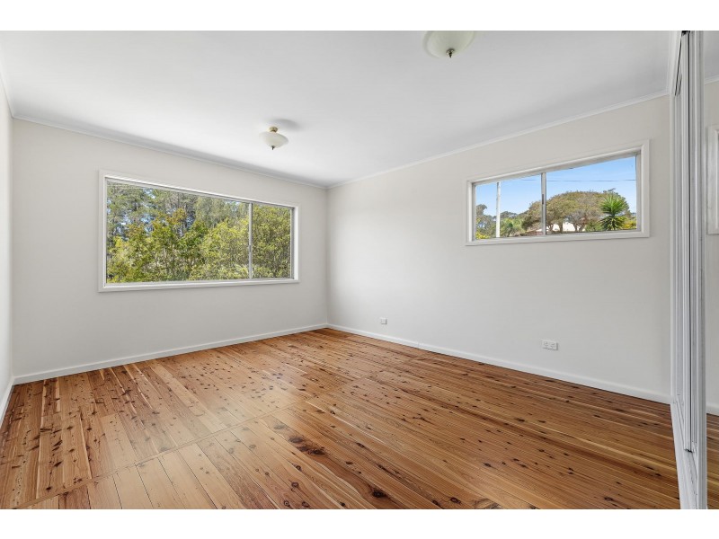 9 Thomson Parade, Dalmeny NSW 2546