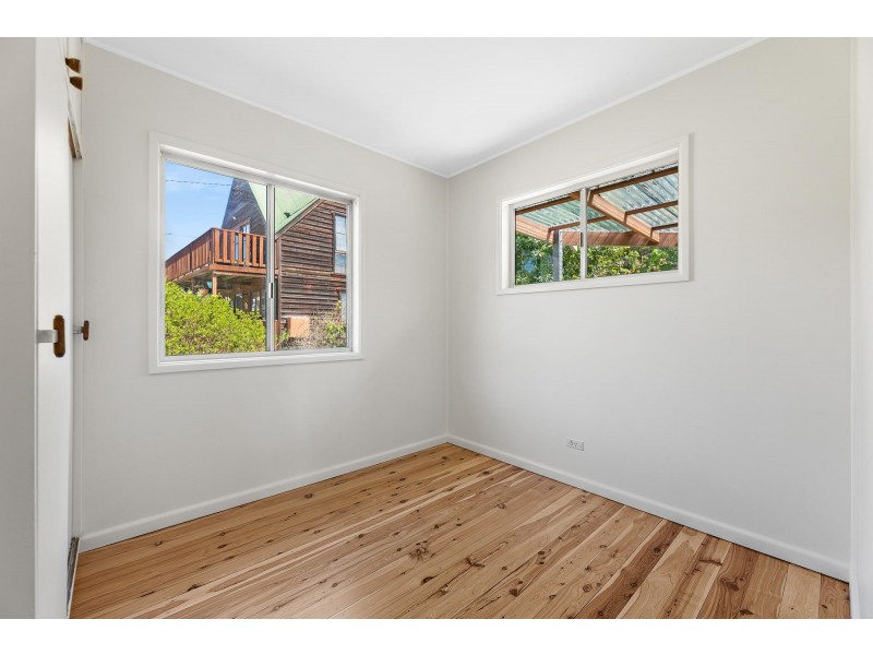 9 Thomson Parade, Dalmeny NSW 2546