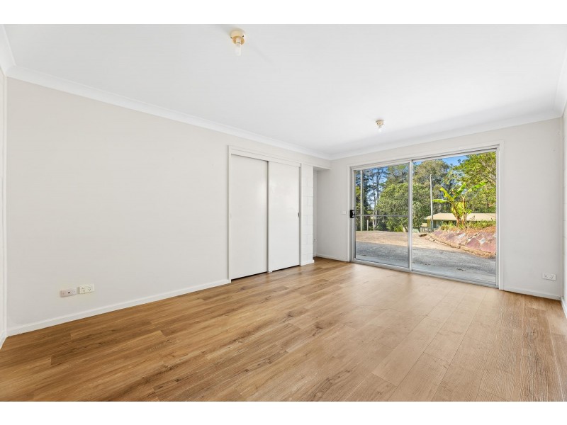 9 Thomson Parade, Dalmeny NSW 2546