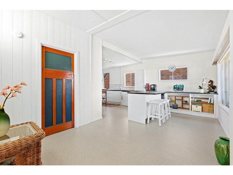 122 Wagonga Street, Narooma NSW 2546