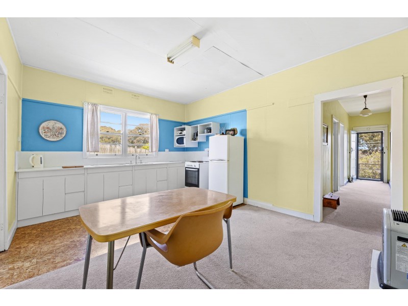 122 Wagonga Street, Narooma NSW 2546