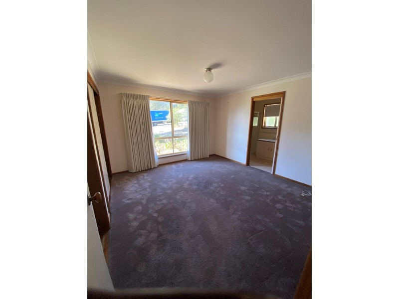 1/17 Eucalyptus Drive, Dalmeny NSW 2546