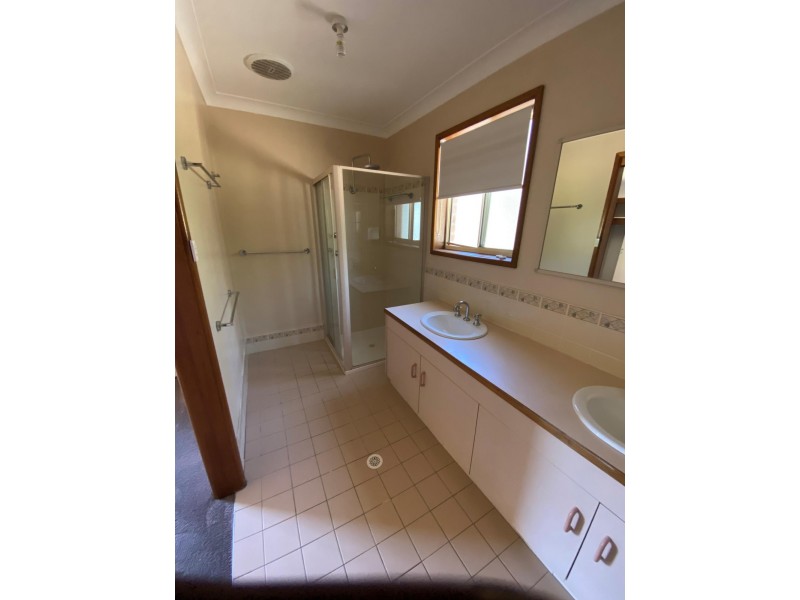 1/17 Eucalyptus Drive, Dalmeny NSW 2546