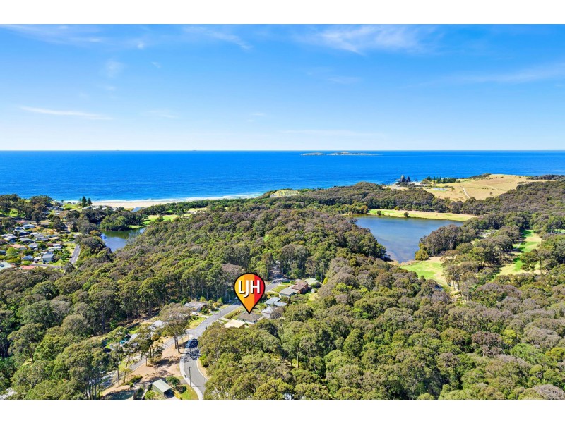 20 Loader Parade, Narooma NSW 2546