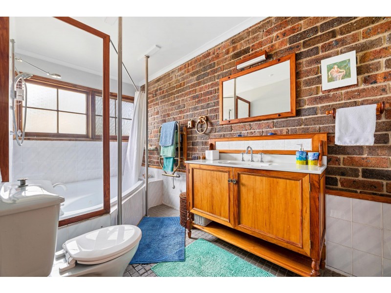 80 Meads Road, Tilba Tilba NSW 2546