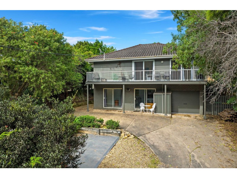 27 Barker Parade, Narooma NSW 2546