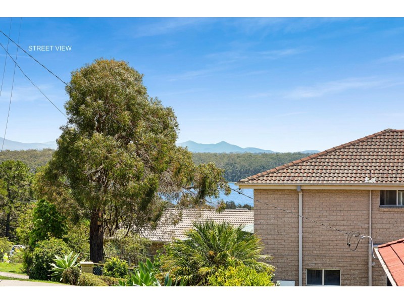 26 Thomson Parade, Dalmeny NSW 2546