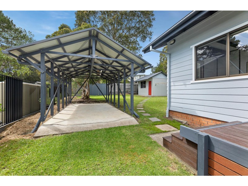 39 Tatiara Street, Dalmeny NSW 2546