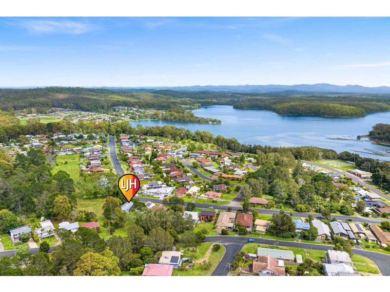 39 Tatiara Street, Dalmeny NSW 2546