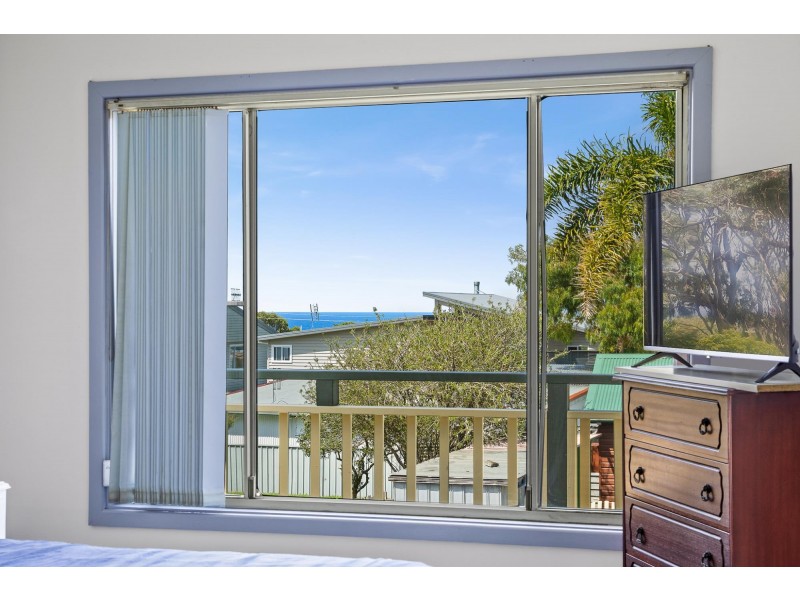 70 Cresswick Parade, Dalmeny NSW 2546