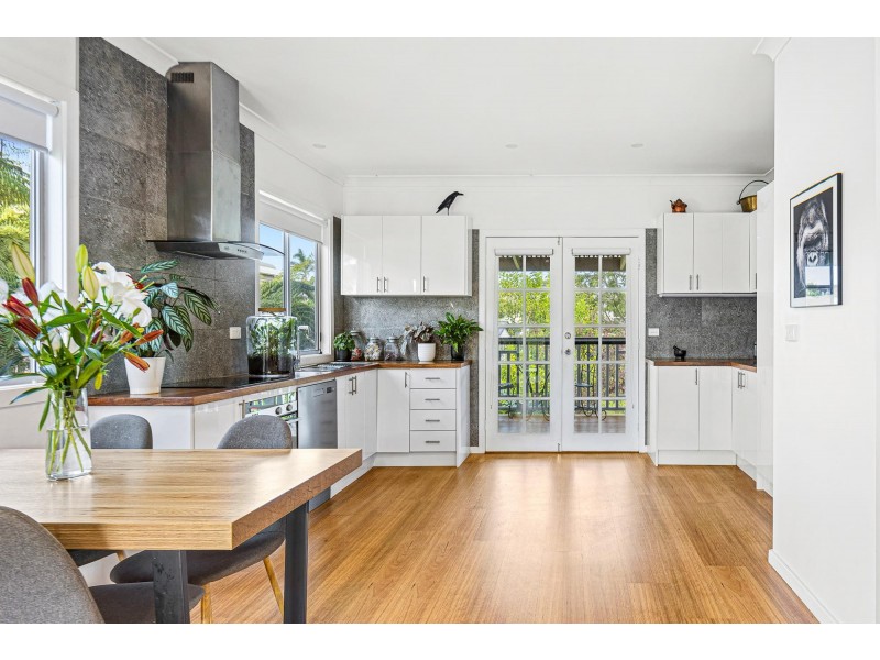 8 Ernest Street, Dalmeny NSW 2546