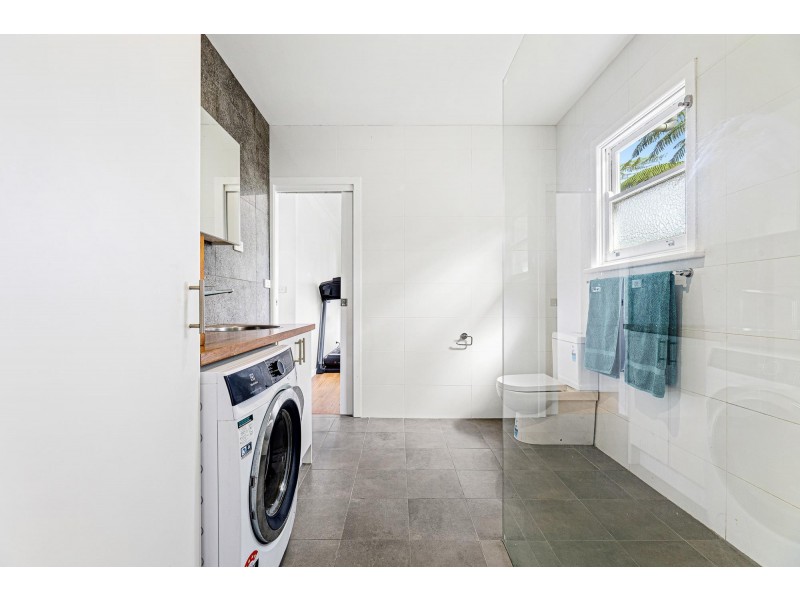 8 Ernest Street, Dalmeny NSW 2546