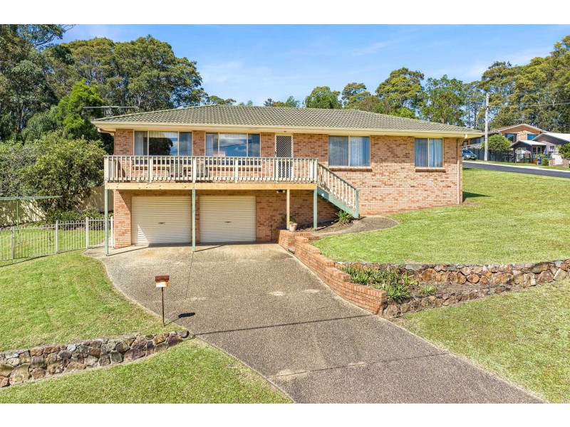 18 Dorothy Drive, Narooma NSW 2546
