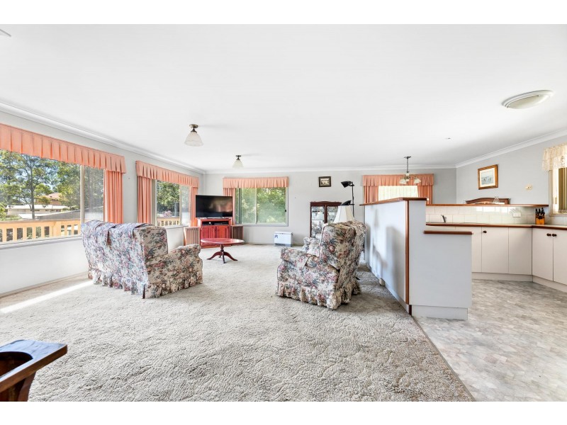 18 Dorothy Drive, Narooma NSW 2546