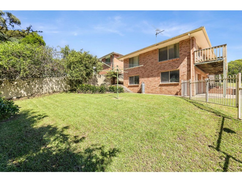 18 Dorothy Drive, Narooma NSW 2546
