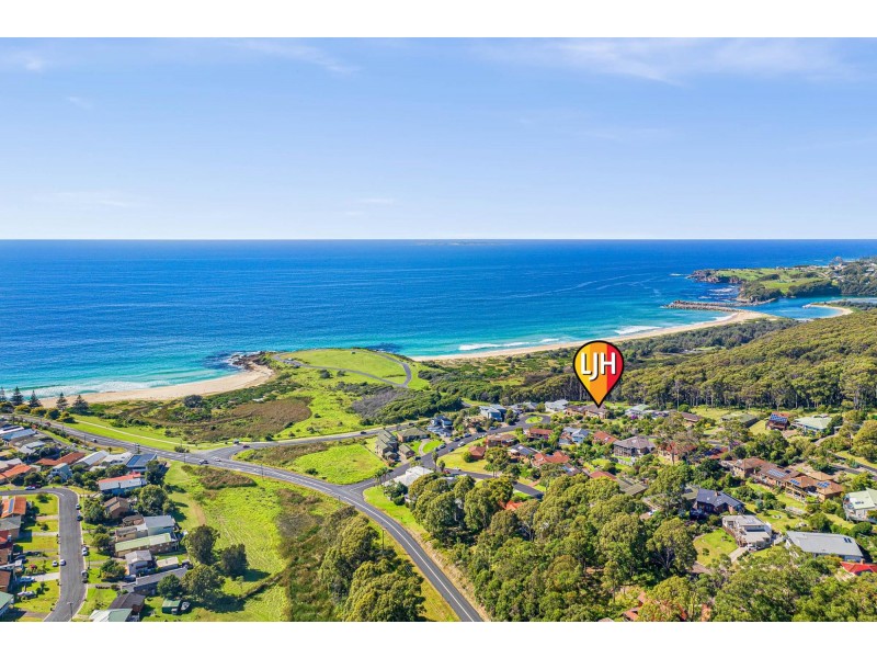 22 Warbler Crescent, North Narooma NSW 2546