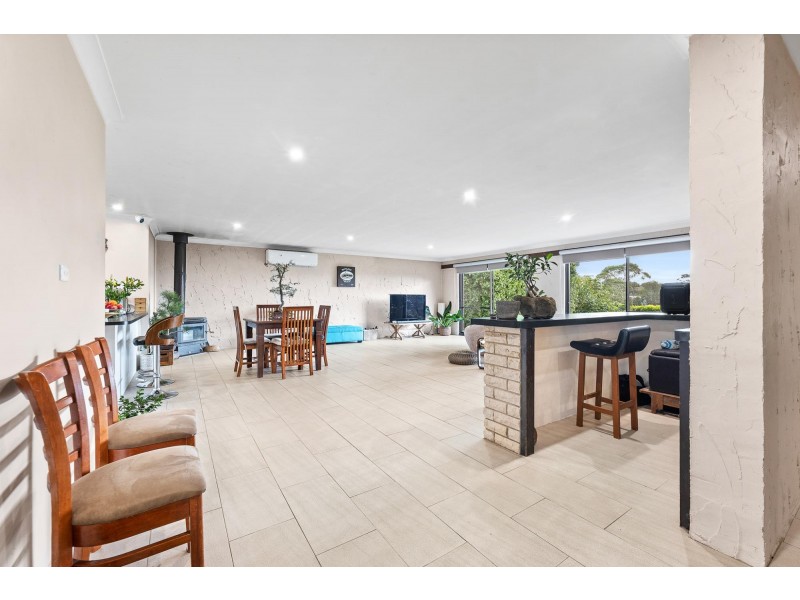 40 Binalong Street, Dalmeny NSW 2546