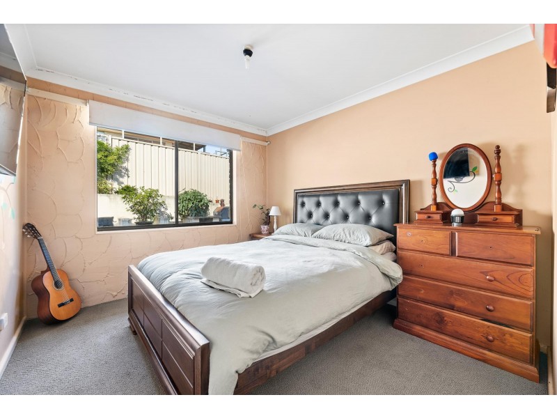 40 Binalong Street, Dalmeny NSW 2546