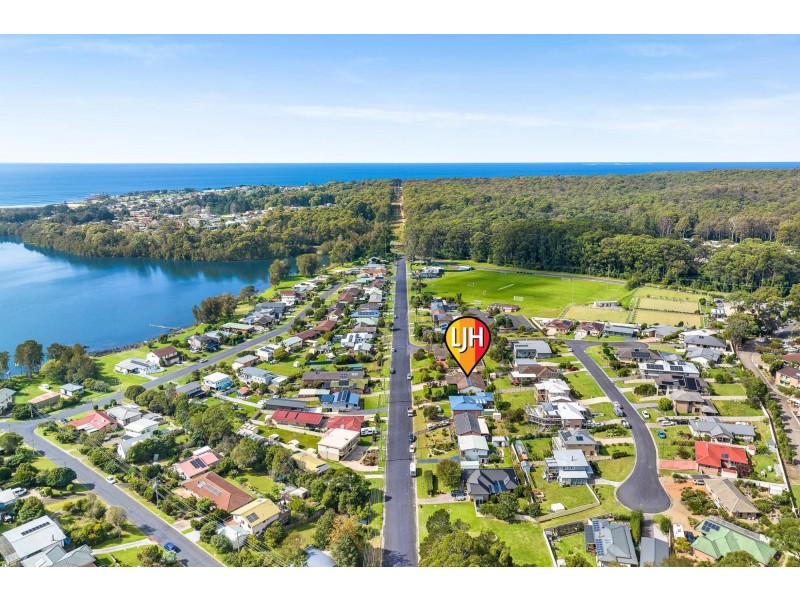 40 Binalong Street, Dalmeny NSW 2546