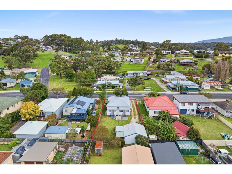 28 Mcmillan Road, Narooma NSW 2546