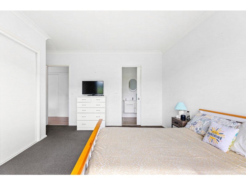 8 Creighton Parade, North Narooma NSW 2546