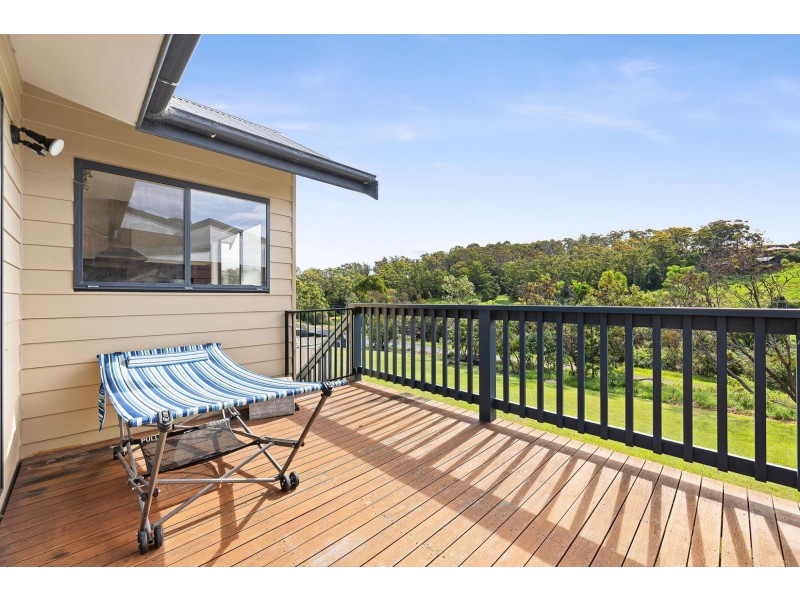 8 Creighton Parade, North Narooma NSW 2546