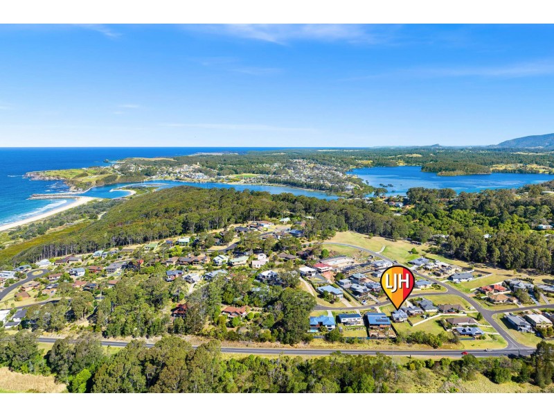 8 Creighton Parade, North Narooma NSW 2546