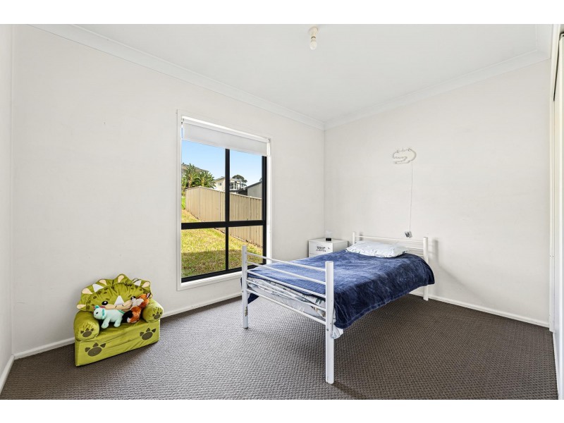 8 Creighton Parade, North Narooma NSW 2546