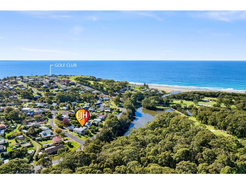 9 Harper Crescent, Narooma NSW 2546