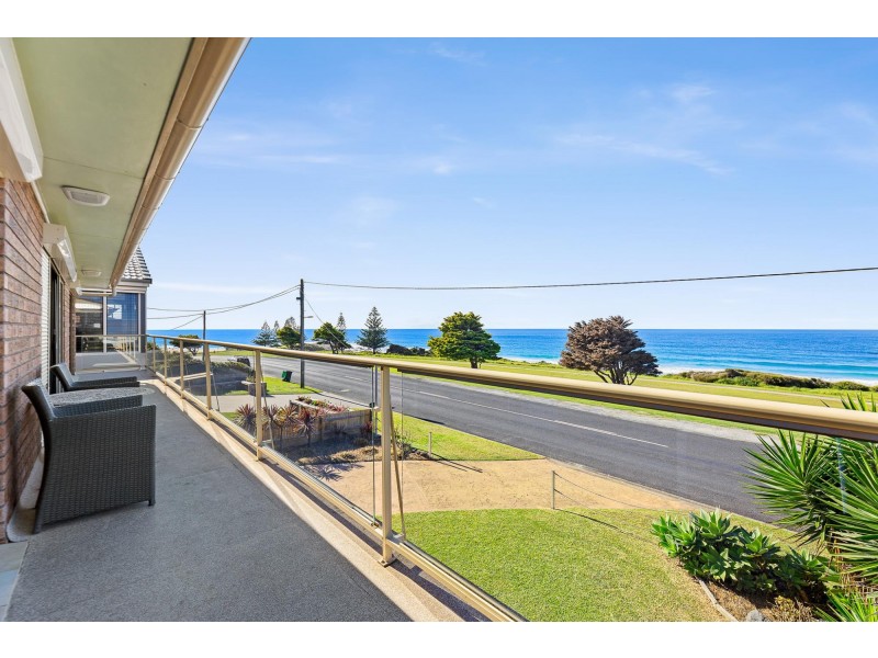 19 Dalmeny Drive, Kianga NSW 2546