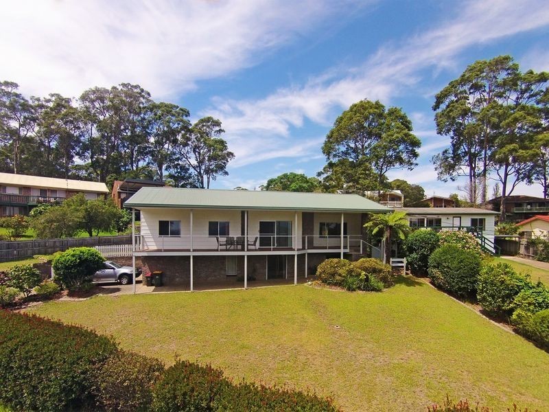 1 Cole Crescent, Narooma NSW 2546