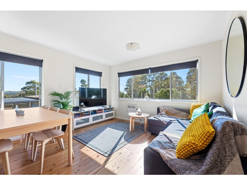 9 Thomson Parade, Dalmeny NSW 2546