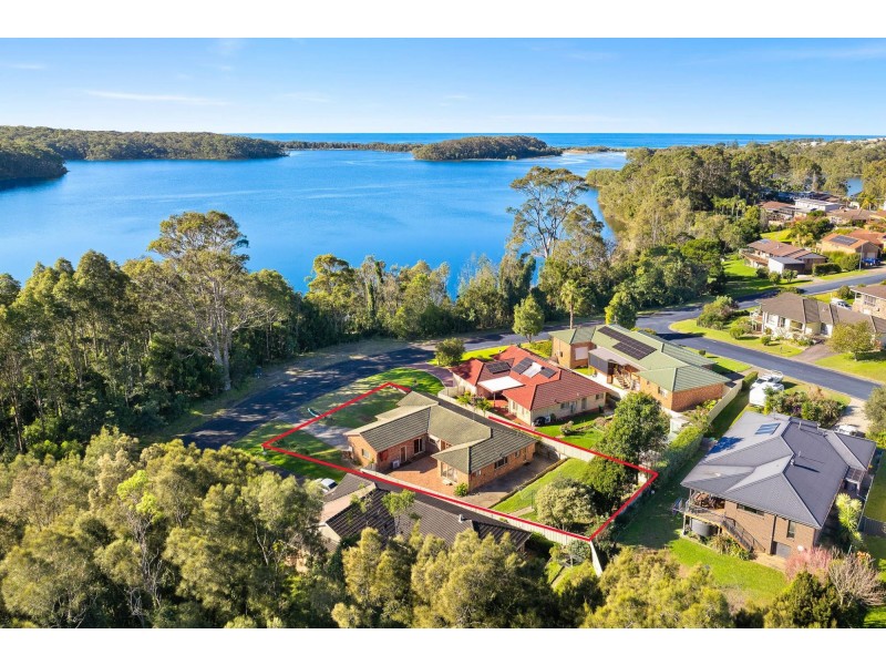 16 Mummaga Lake Drive, Dalmeny NSW 2546