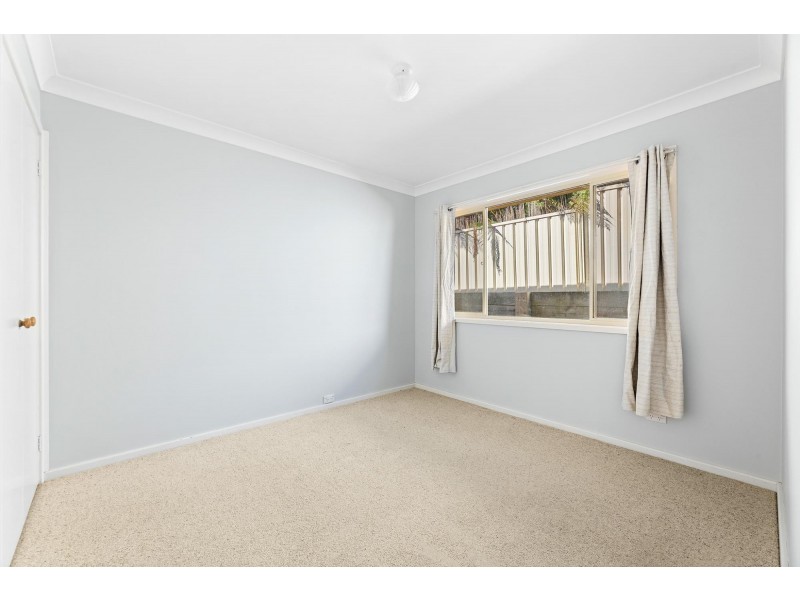 16 Mummaga Lake Drive, Dalmeny NSW 2546