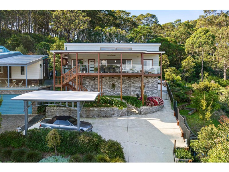 46 Fishermans Crescent, North Narooma NSW 2546